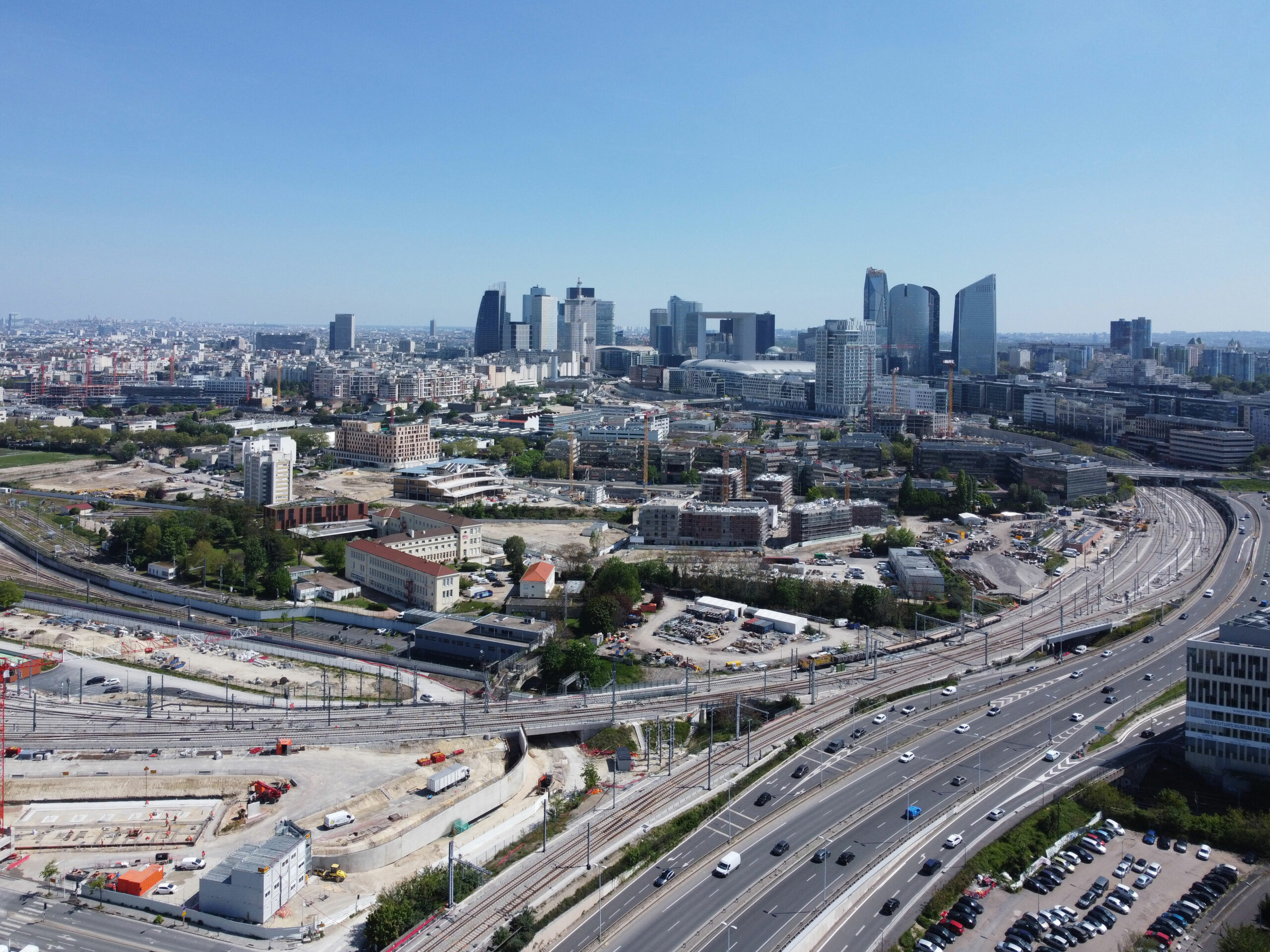 Paris La Défense va offrir au quartier des Groues le Jardin des Rails et une nouvelle place d